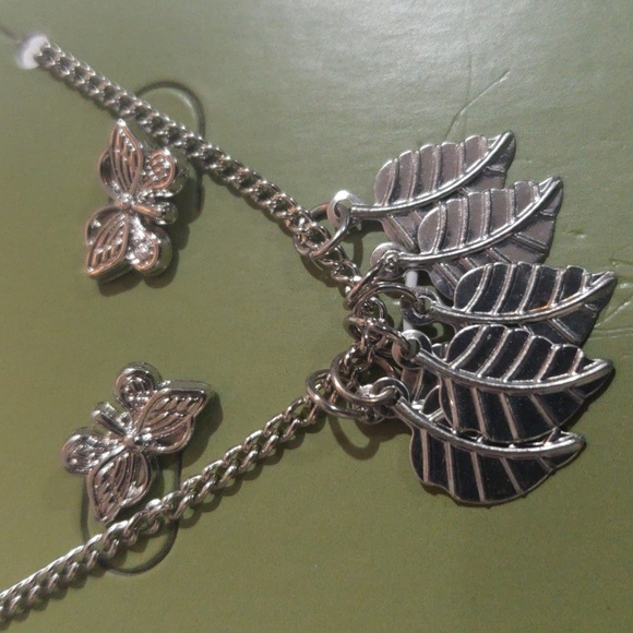 Silver-Tone Leaf Charm Necklace & Butterfly Stud Earrings Set – Nature Jewelry - Picture 5 of 9